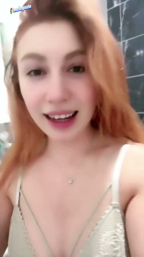 Kapalı Bayan: Ktudy Tango ifşa videosu